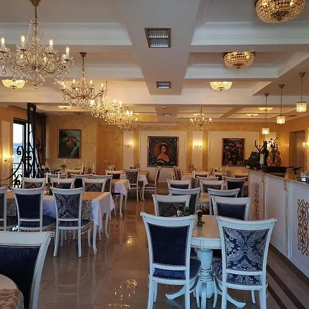 Hill's Maksimovic * Zlatibor