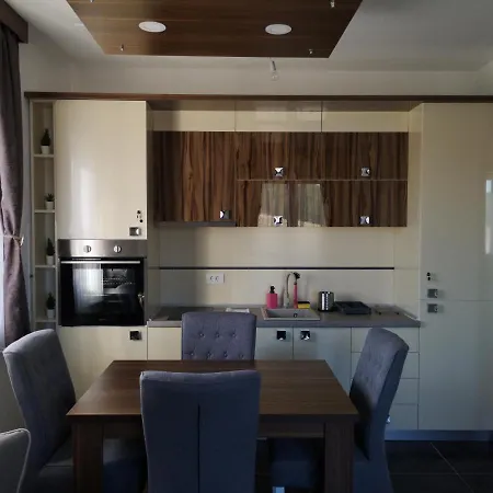 Hill's Maksimovic Appartement *